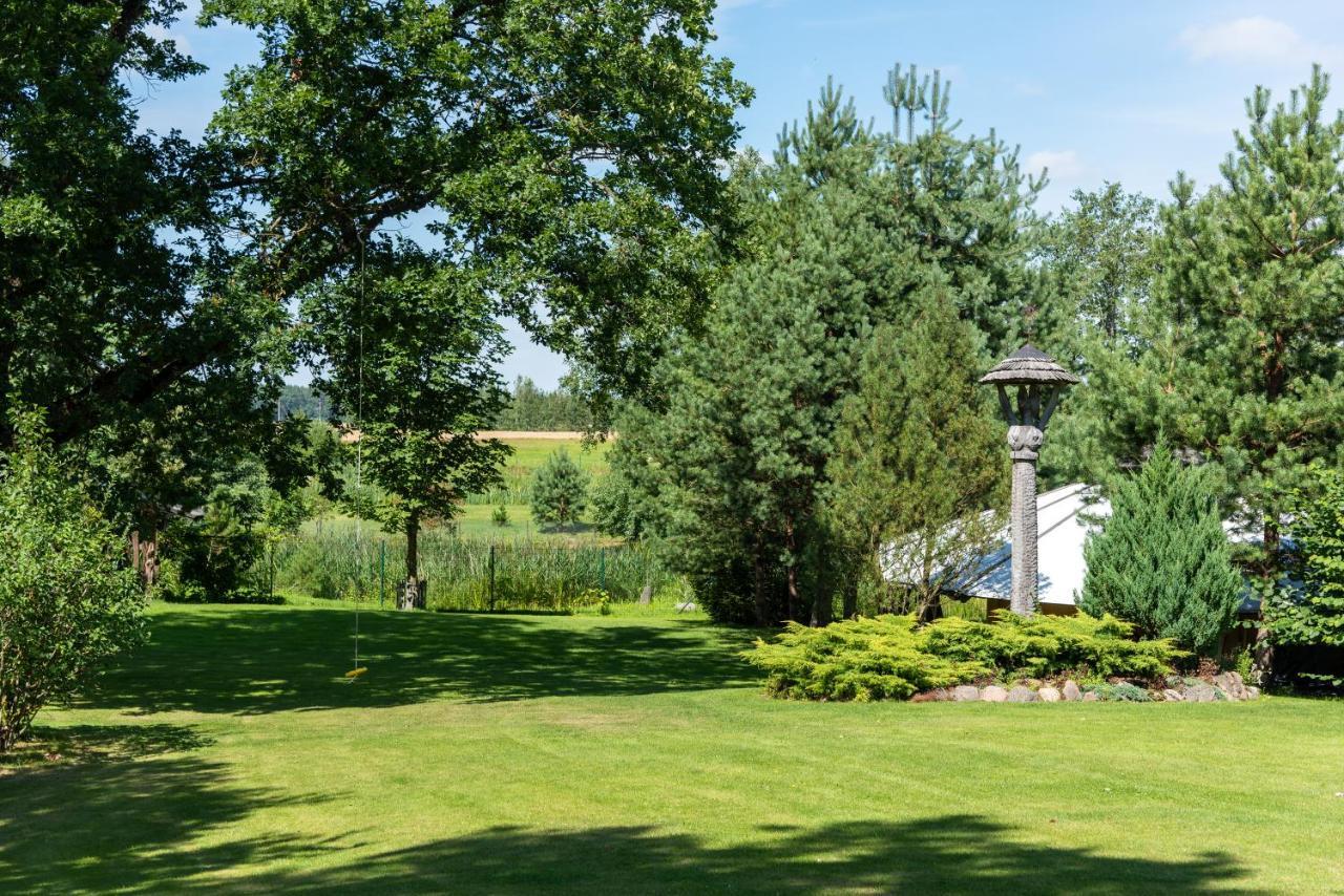 Villa Namelis Prie Sirvintos Upes Su Pirtimi Exterior foto